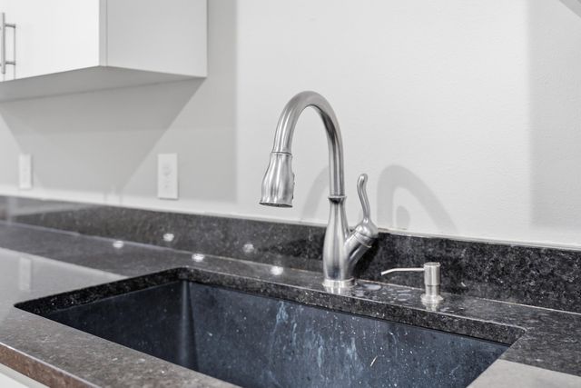 1009 W Canton Street, Broken Arrow, OK 74012