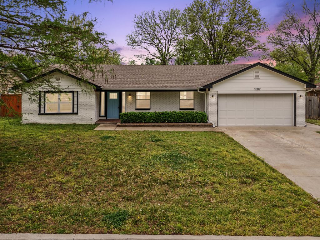 1009 W Canton Street, Broken Arrow, OK 74012