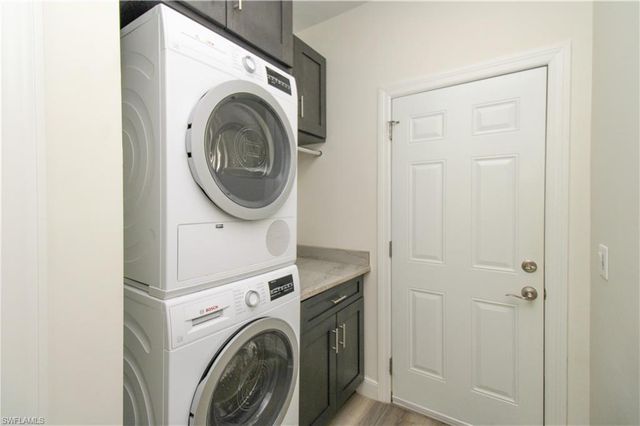 5632 Whisperwood BLVD 1601, Naples, FL 34110