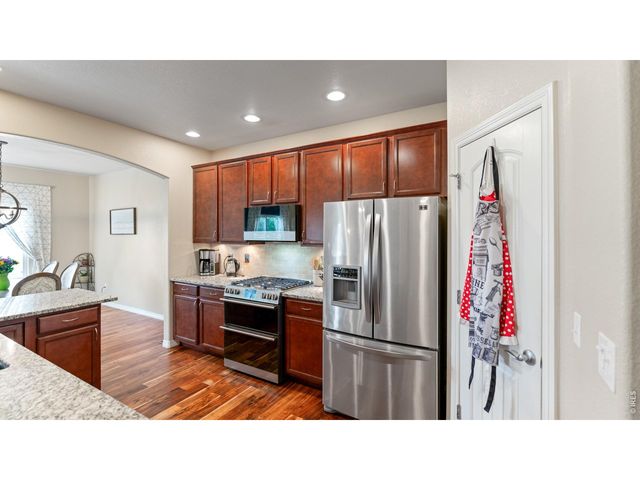 633 Shoshone Ct, Windsor, CO 80550