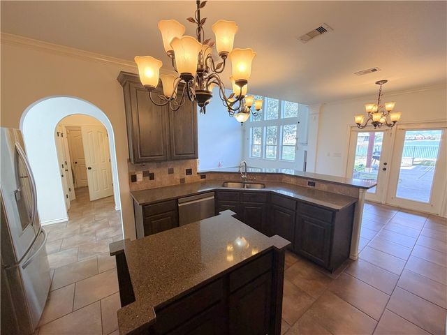 7609 Freds Folly Dr, Corpus Christi, TX 78414