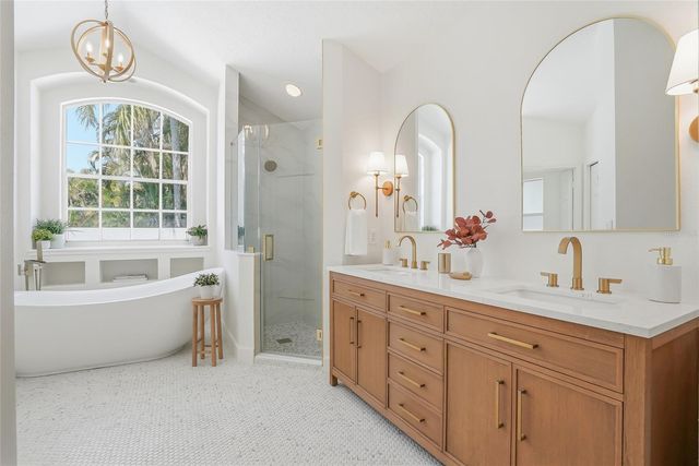 13781 74TH AVENUE, Seminole, FL 33776