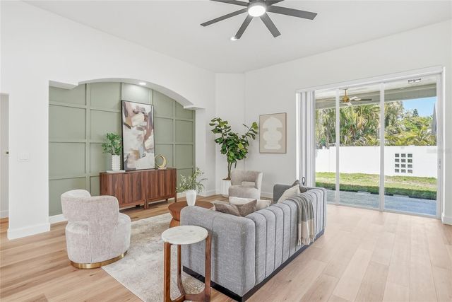 13781 74TH AVENUE, Seminole, FL 33776