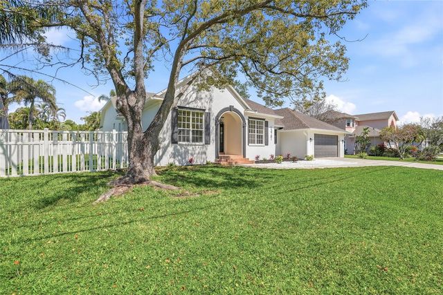 13781 74TH AVENUE, Seminole, FL 33776