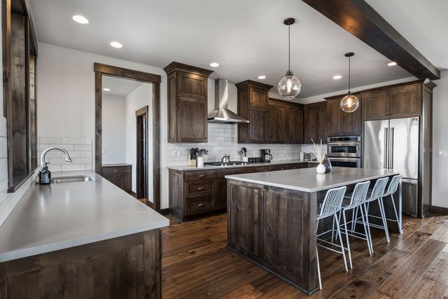 15700 SW Rangeland Drive, Powell Butte, OR 97753