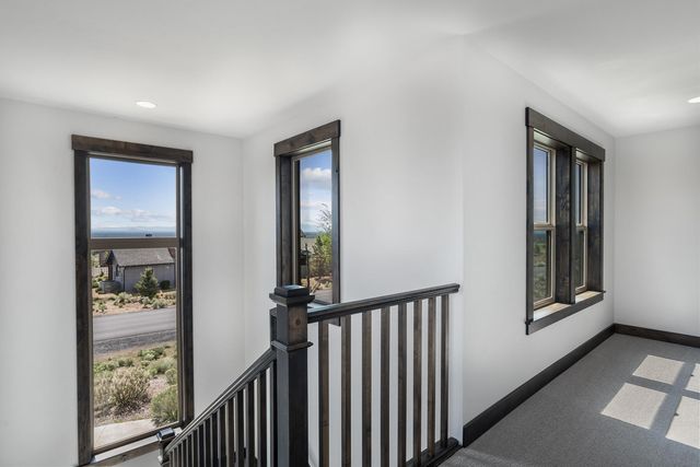 15700 SW Rangeland Drive, Powell Butte, OR 97753