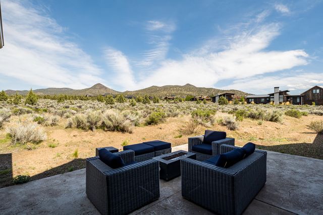 15700 SW Rangeland Drive, Powell Butte, OR 97753
