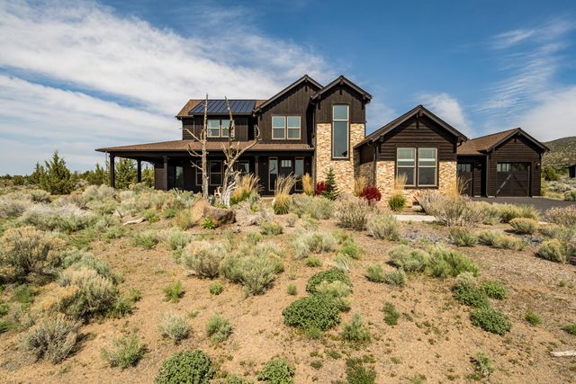 15700 SW Rangeland Drive, Powell Butte, OR 97753