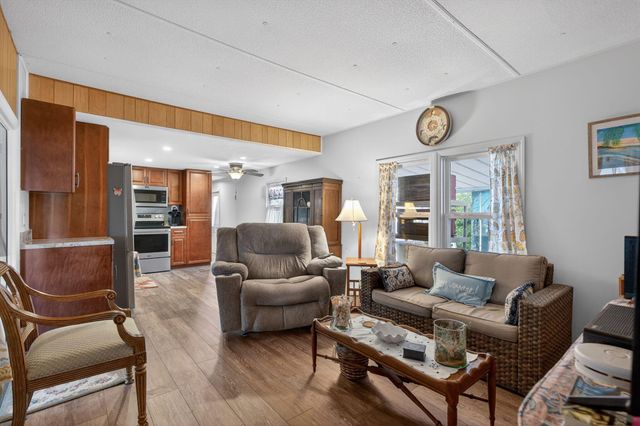 11055 SE Federal Highway 34, Hobe Sound, FL 33455