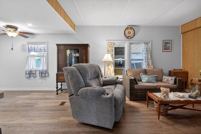 11055 SE Federal Highway 34, Hobe Sound, FL 33455