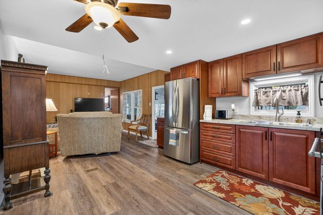 11055 SE Federal Highway 34, Hobe Sound, FL 33455