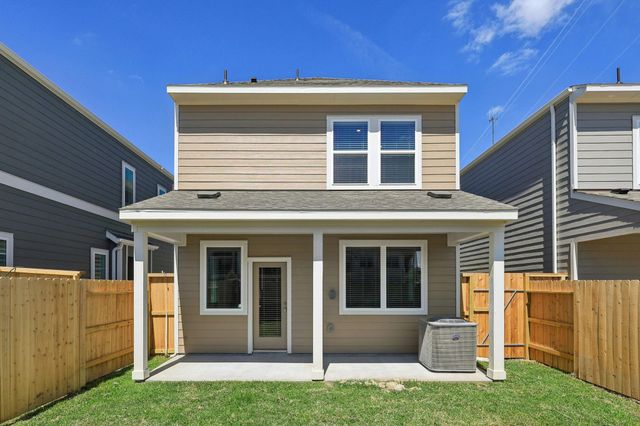 1135 Cedar Place Lane, Missouri City, TX 77459