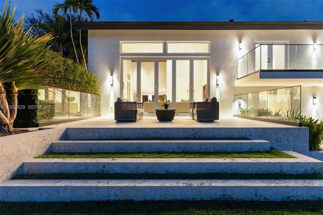 6970 Sunrise Dr, Coral Gables, FL 33133