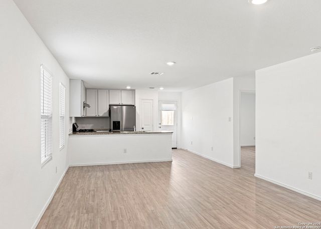 10129 Bridgton Mill, San Antonio, TX 78254