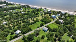 137 Oak Boulevard, Waveland, MS 39576