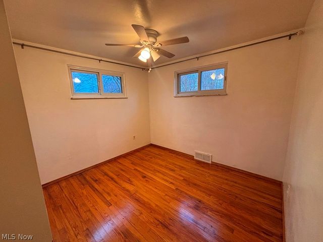 101 Westlake Lane, New Manchester, WV 26047