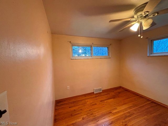 101 Westlake Lane, New Manchester, WV 26047