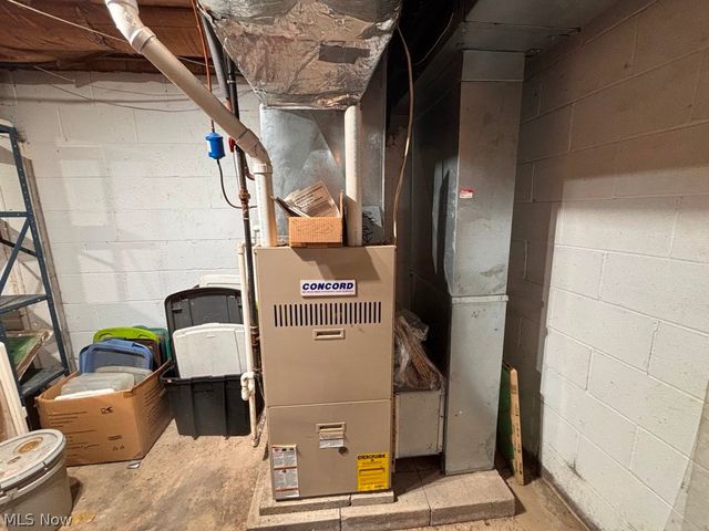 101 Westlake Lane, New Manchester, WV 26047