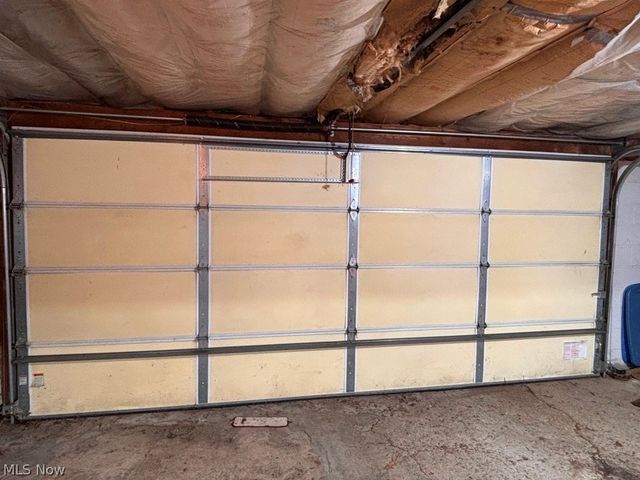 101 Westlake Lane, New Manchester, WV 26047