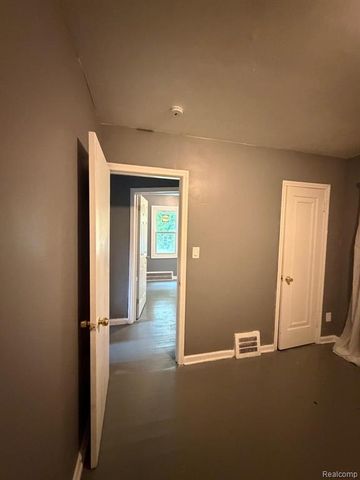 12626 Payton Street, Detroit, MI 48224