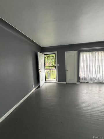 12626 Payton Street, Detroit, MI 48224