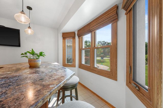13300 W North LANE, New Berlin, WI 53151
