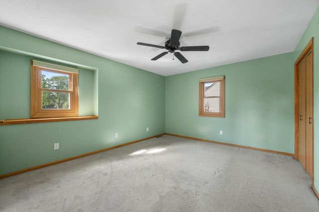 13300 W North LANE, New Berlin, WI 53151