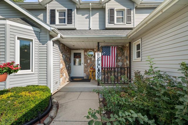13300 W North LANE, New Berlin, WI 53151
