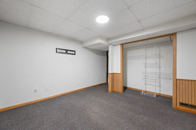 13300 W North LANE, New Berlin, WI 53151