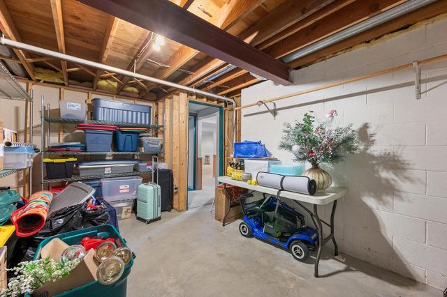 13300 W North LANE, New Berlin, WI 53151