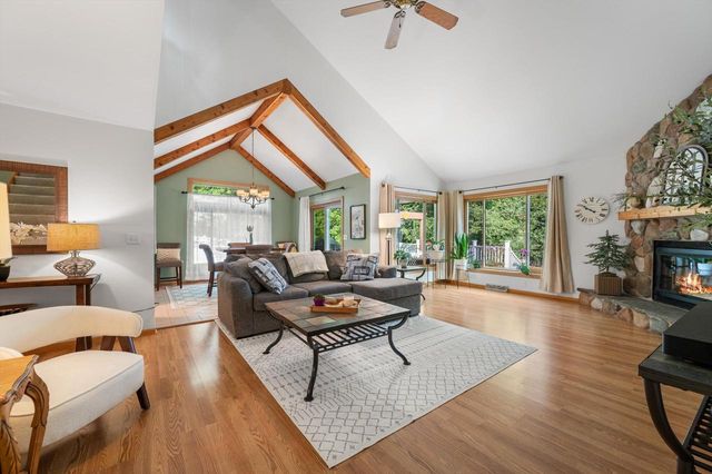 13300 W North LANE, New Berlin, WI 53151