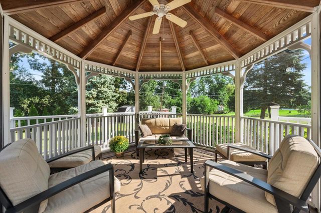 13300 W North LANE, New Berlin, WI 53151