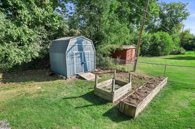 13300 W North LANE, New Berlin, WI 53151