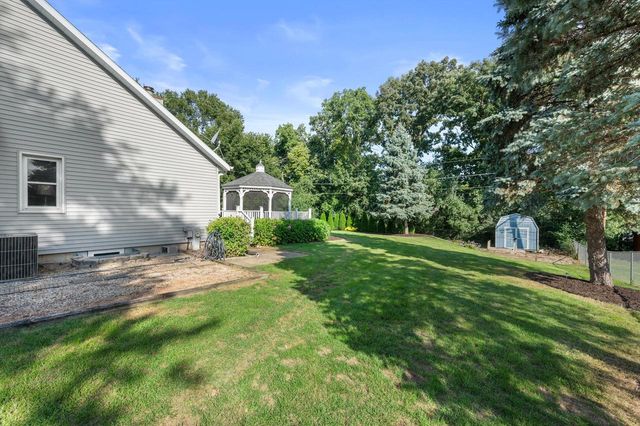 13300 W North LANE, New Berlin, WI 53151