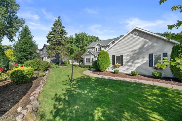 13300 W North LANE, New Berlin, WI 53151