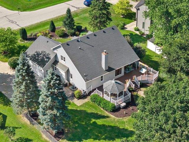 13300 W North LANE, New Berlin, WI 53151