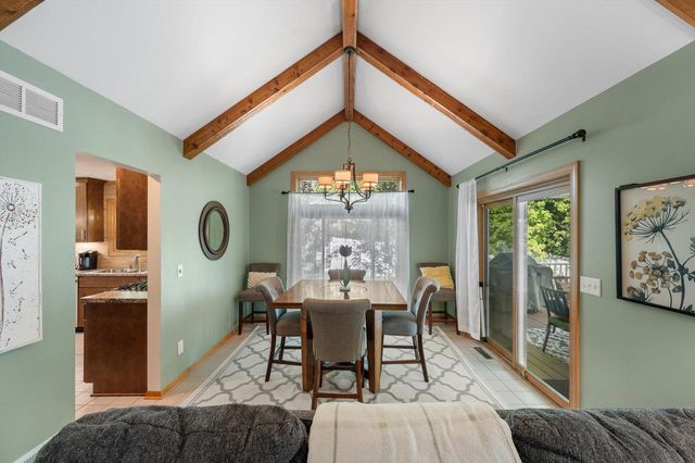 13300 W North LANE, New Berlin, WI 53151