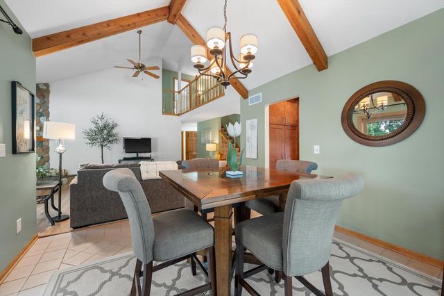 13300 W North LANE, New Berlin, WI 53151