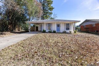 1246 Village Park Dr, Baton Rouge, LA 70810