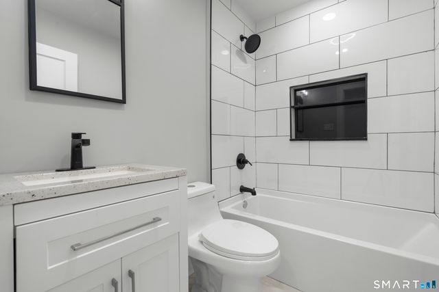250 Jackson Avenue, Stratford, CT 06615
