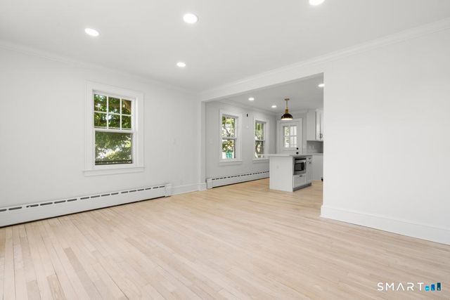 250 Jackson Avenue, Stratford, CT 06615