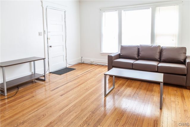 560 Clarendon Street 64, Syracuse, NY 13210