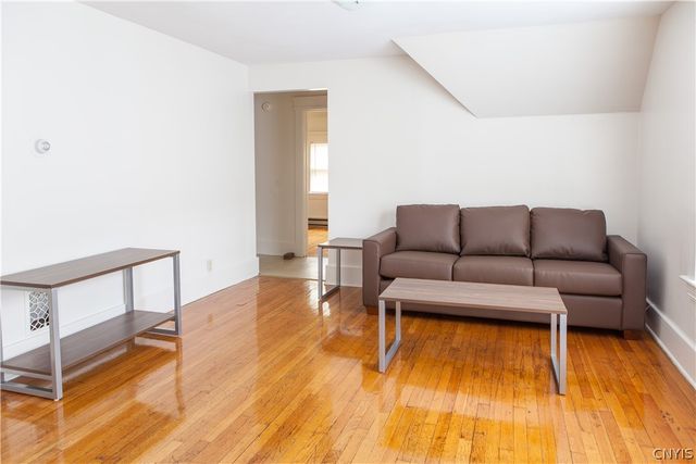 560 Clarendon Street 64, Syracuse, NY 13210