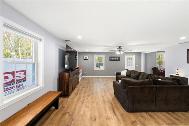 13 Sylvester Road, Natick, MA 01760