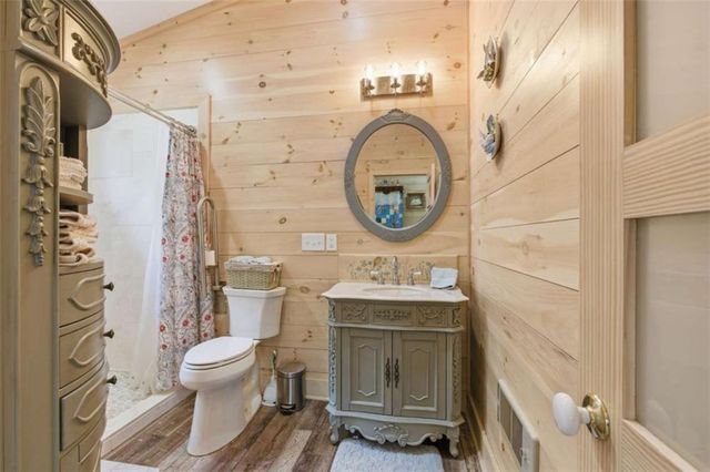 425 Camp Yonah Road, Clarkesville, GA 30523