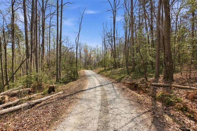 425 Camp Yonah Road, Clarkesville, GA 30523