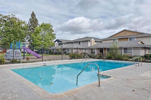 510 Spring Road 120, Moorpark, CA 93021