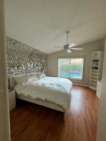 6972 NW 19th Street, Margate, FL 33063