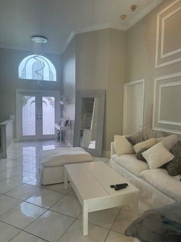 6972 NW 19th Street, Margate, FL 33063