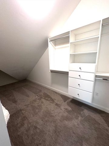 92 Johnson Woods Dr 92, Reading, MA 01867